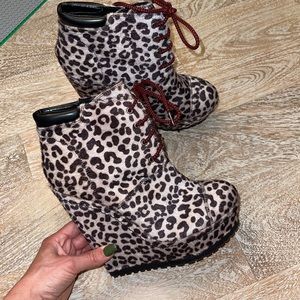 Vintage Y2K, 90s dalmatian leopard print for platform wedge boots Gyaru